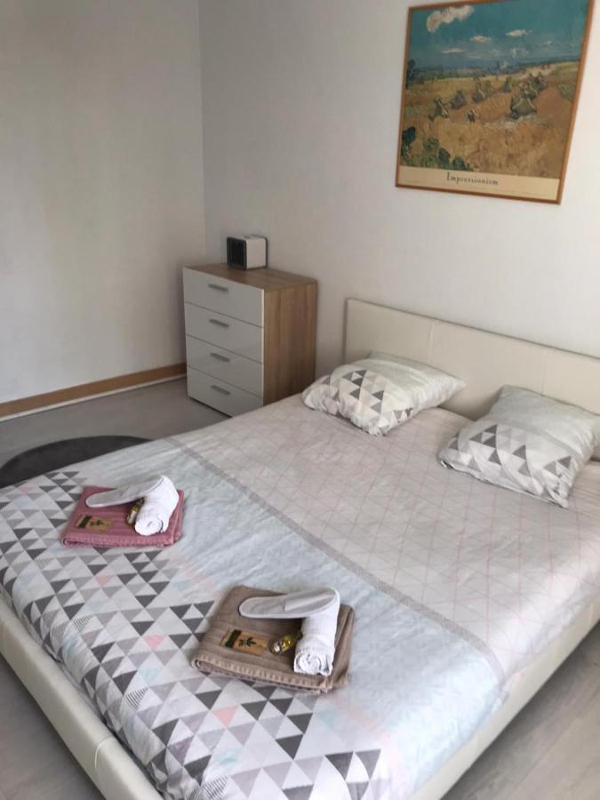 **** Sea 1 A 8 Personnes 80m2 A 120m De La **** * Ajaccio (Corsica)