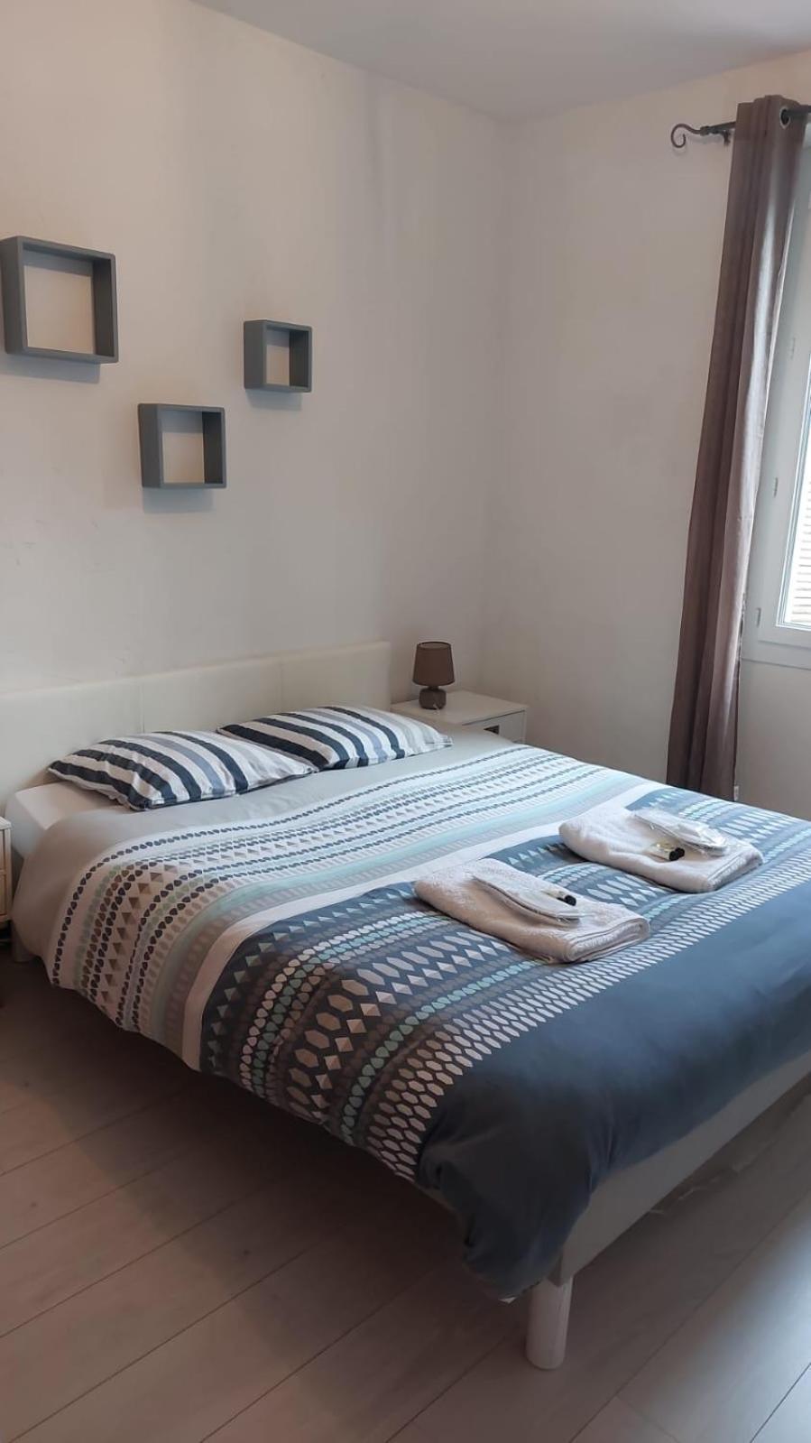 **** Sea 1 A 8 Personnes 80m2 A 120m De La **** Ajaccio (Corsica)