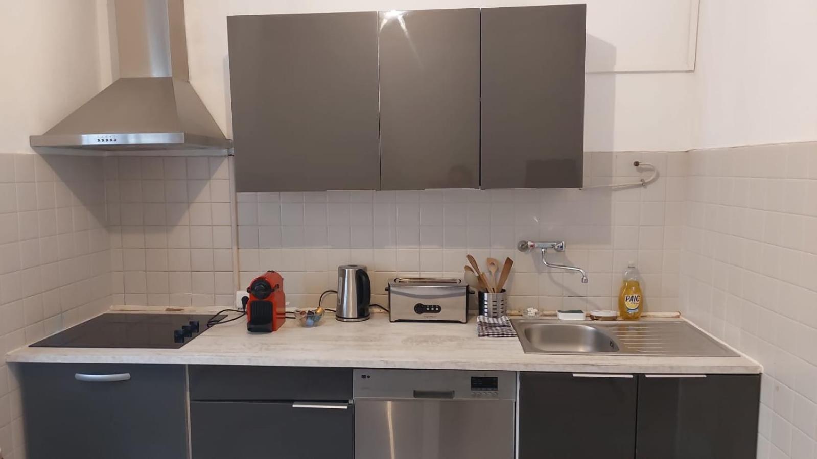 **** Sea 1 A 8 Personnes 80m2 A 120m De La **** Apartment