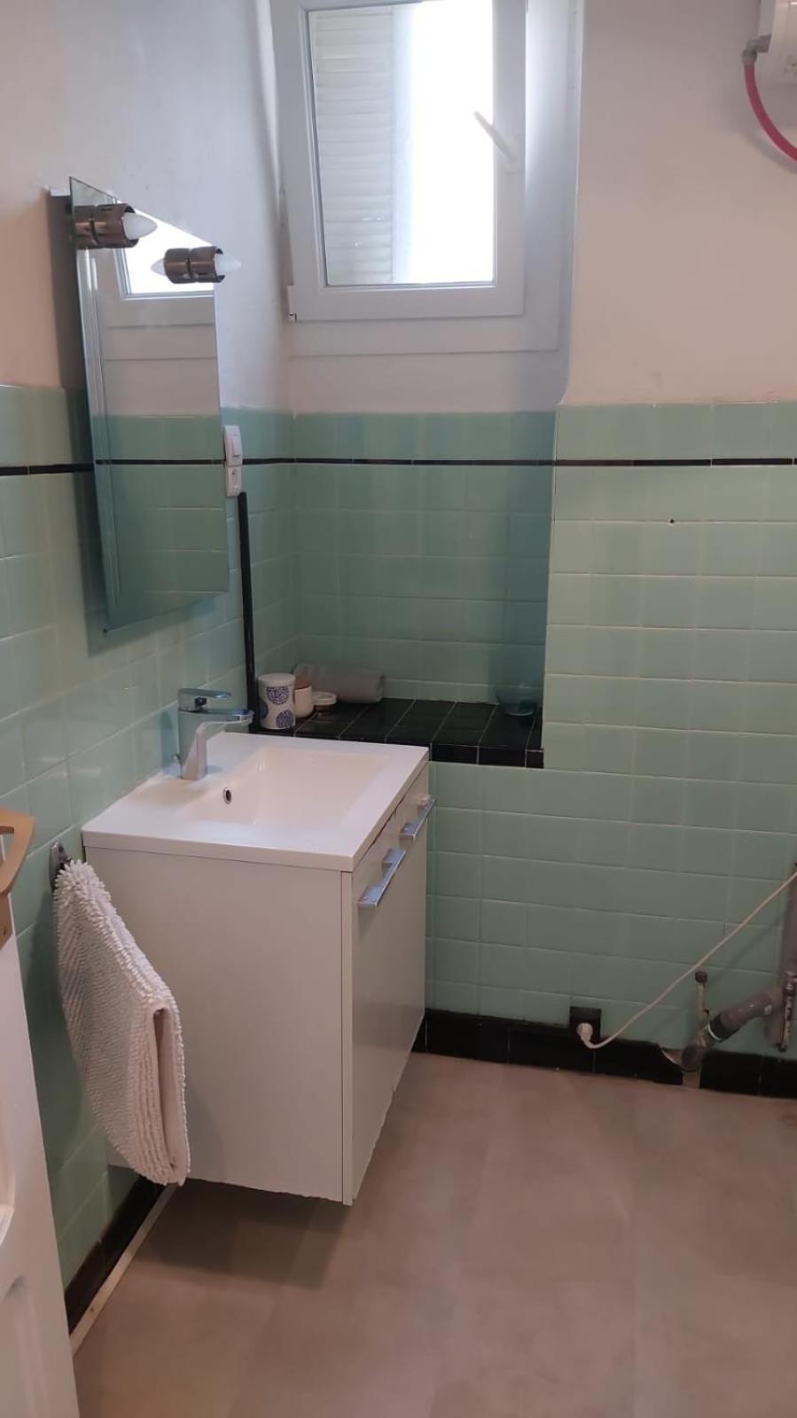 **** Sea 1 A 8 Personnes 80m2 A 120m De La **** Appartement *