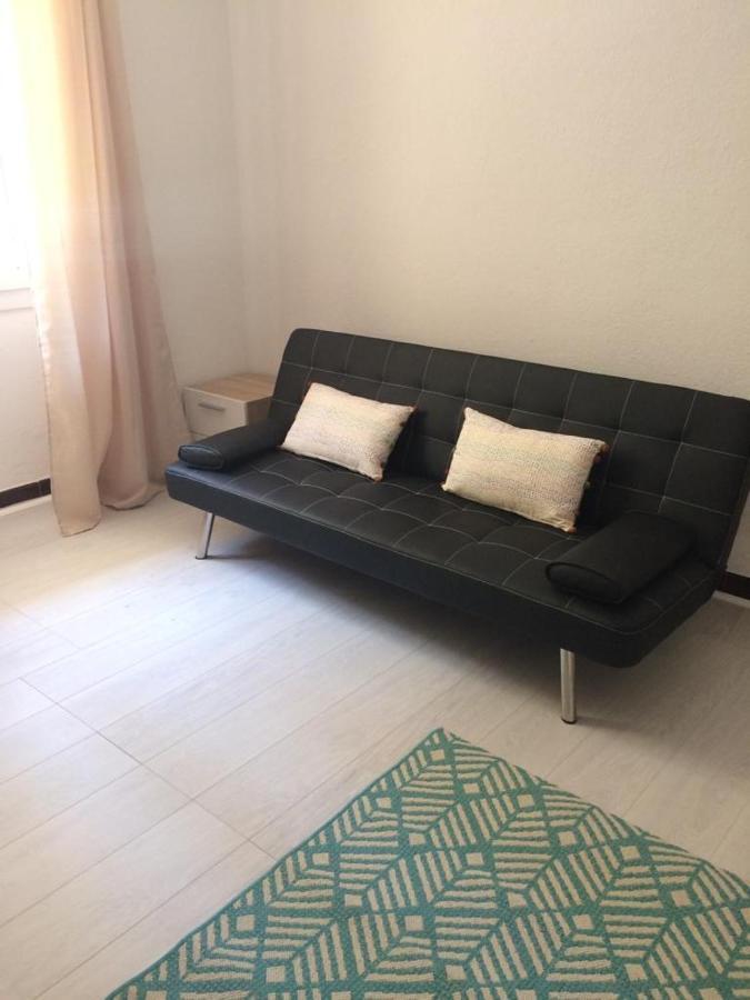 Apartment **** Sea 1 A 8 Personnes 80m2 A 120m De La **** *